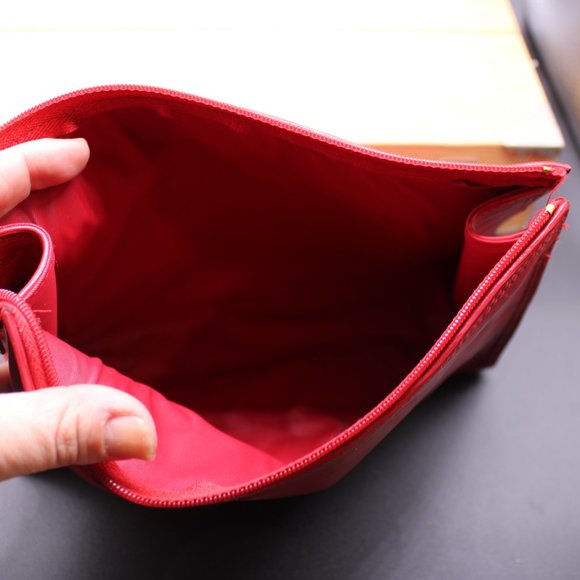 Monteil Paris Red Epi Embossed Makeup Bag Wristlet - Picture 4 of 6